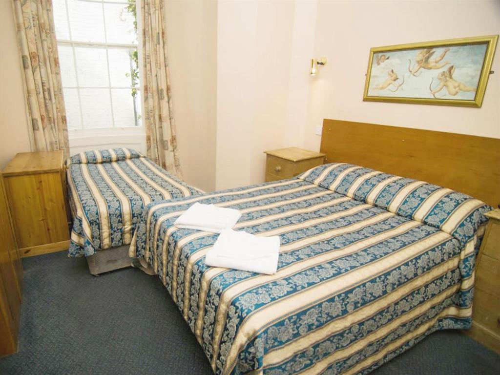 Normandie Hotel London Bagian luar foto