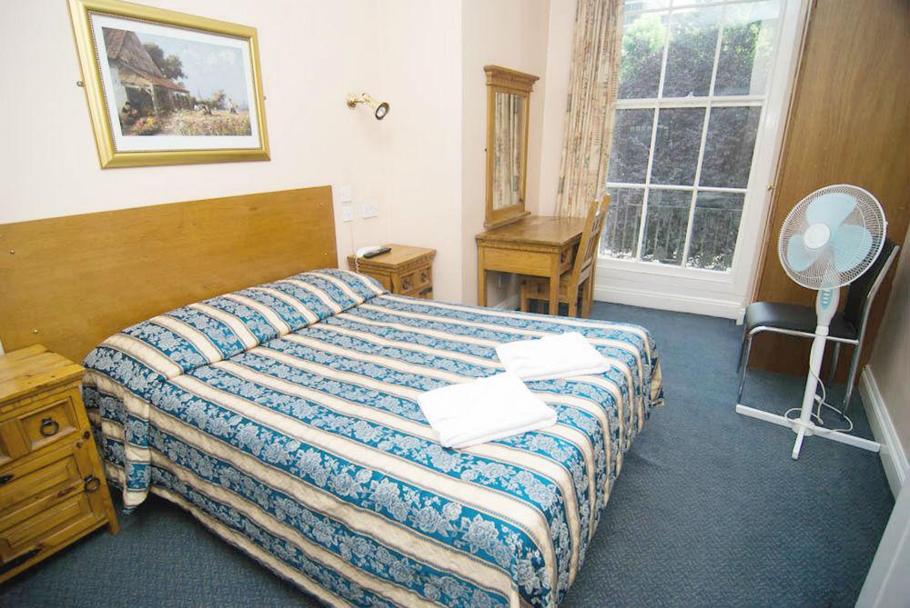 Normandie Hotel London Bagian luar foto