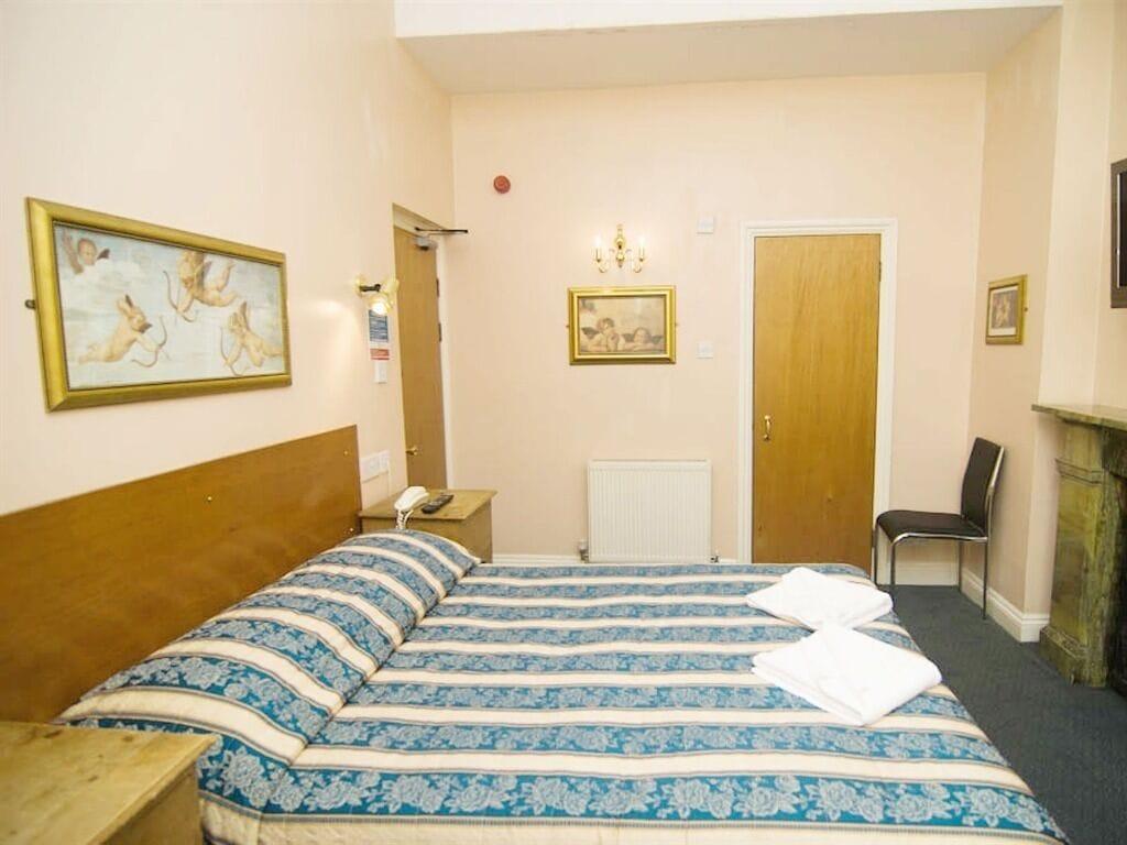 Normandie Hotel London Bagian luar foto
